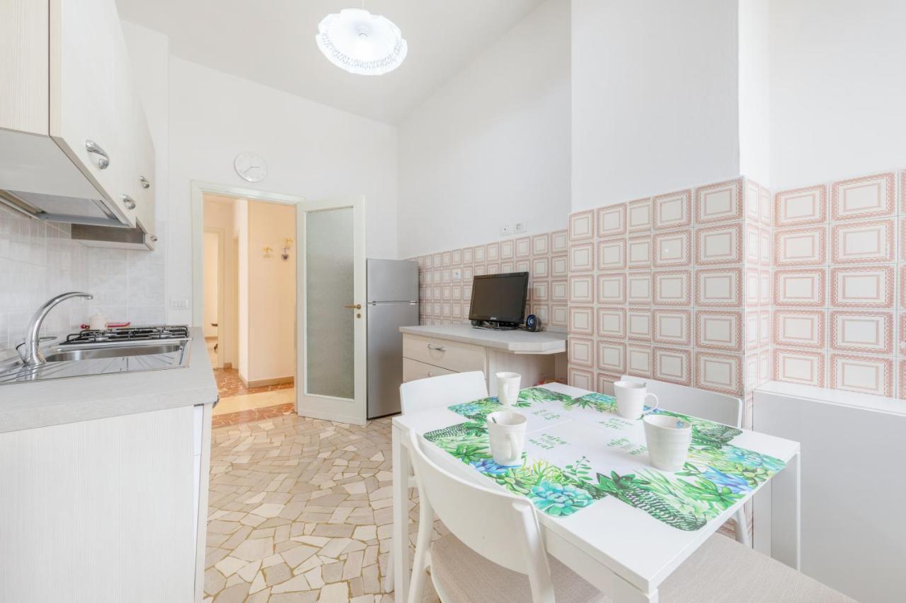Il Salotto Blu - Appartamento Con Parcheggio Florence Extérieur photo