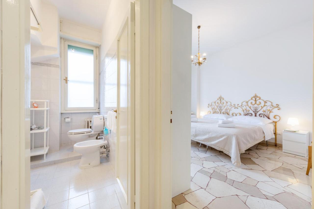 Il Salotto Blu - Appartamento Con Parcheggio Florence Extérieur photo